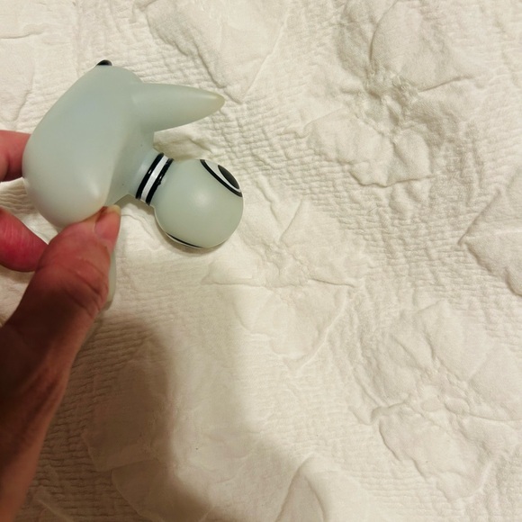 The Pigeon Needs a Bath Book by Mo Willems - Picture 6 of 7